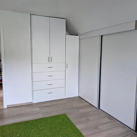 Moderne Und Helle In Ruhrnaehe 아파트